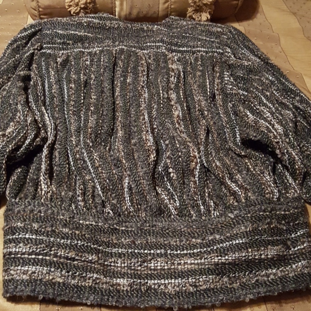 Jacket - Picture 2 of 4